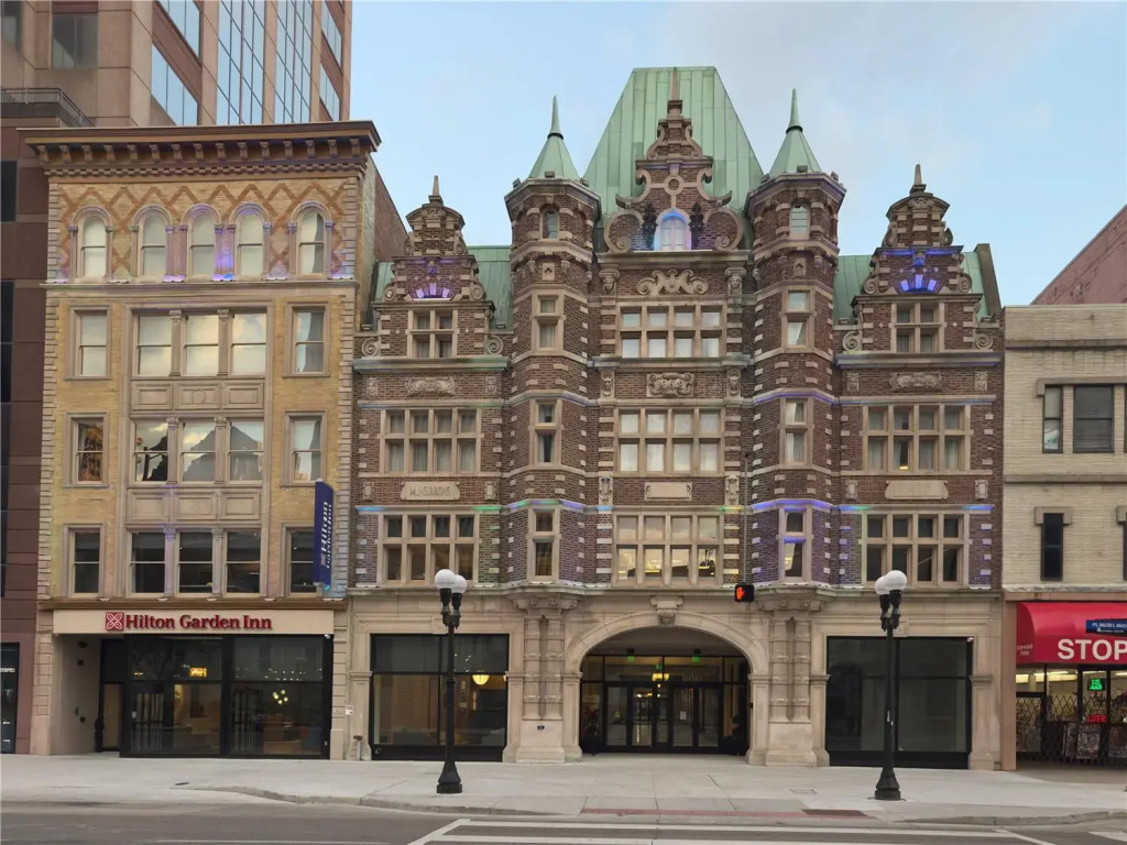 Hilton Garden Inn Dayton Downtown — фото