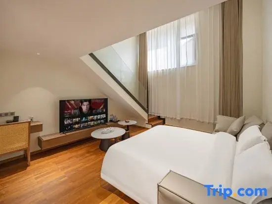 Business Double Family Apartment (twin beds)