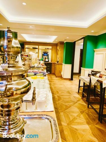Food & Beverage