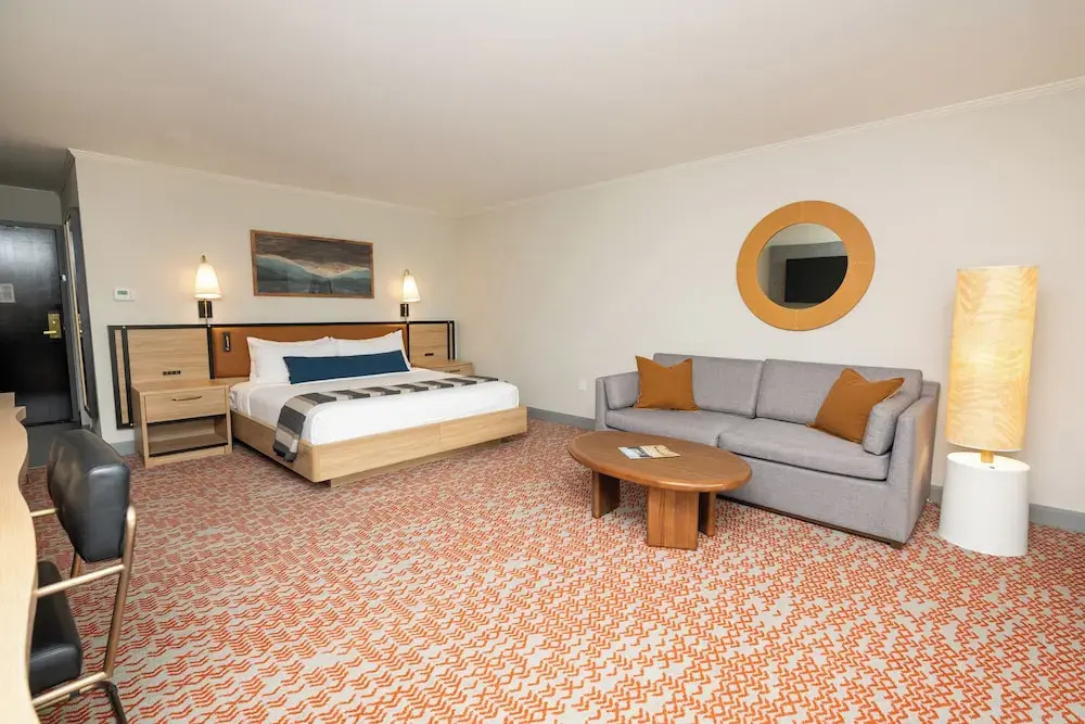 Standard Double room with view (full double bed)