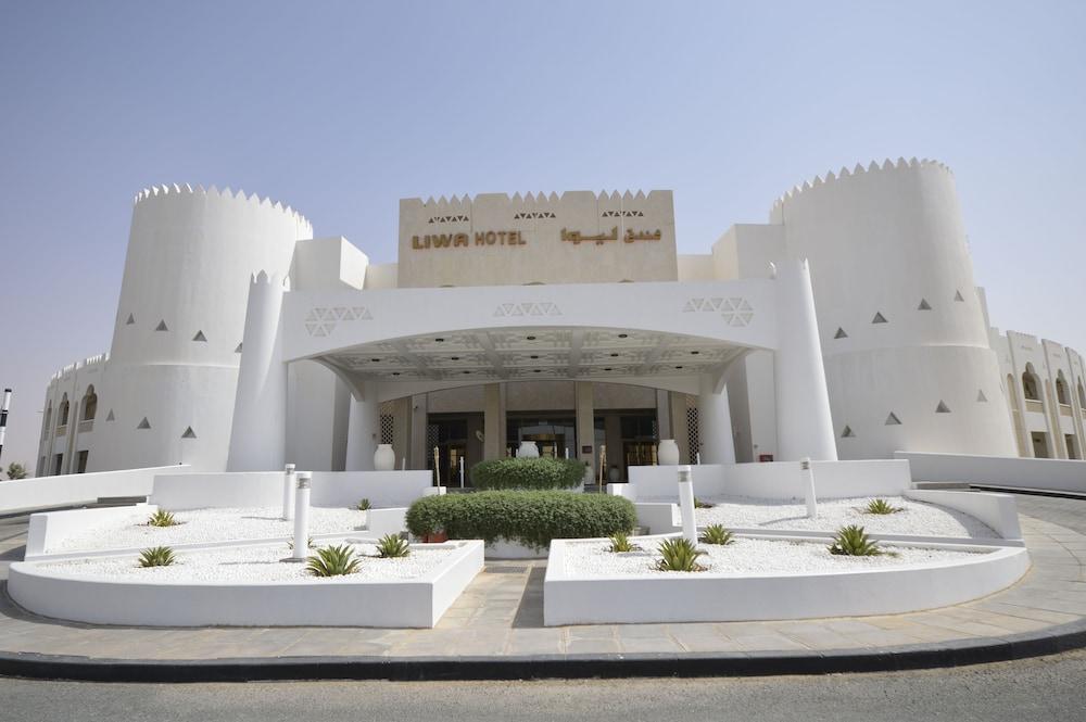 Liwa Hotel