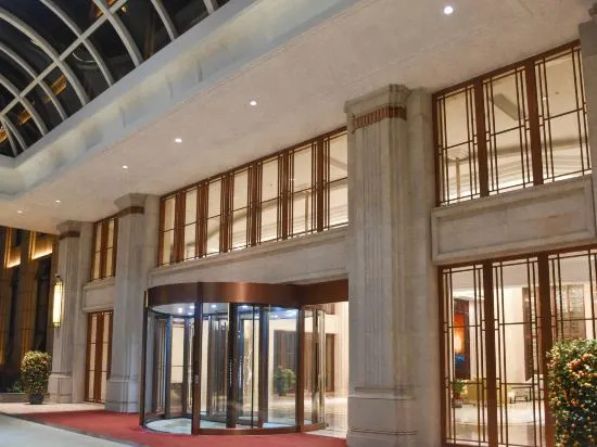 Baofeng International Hotel in Haikou