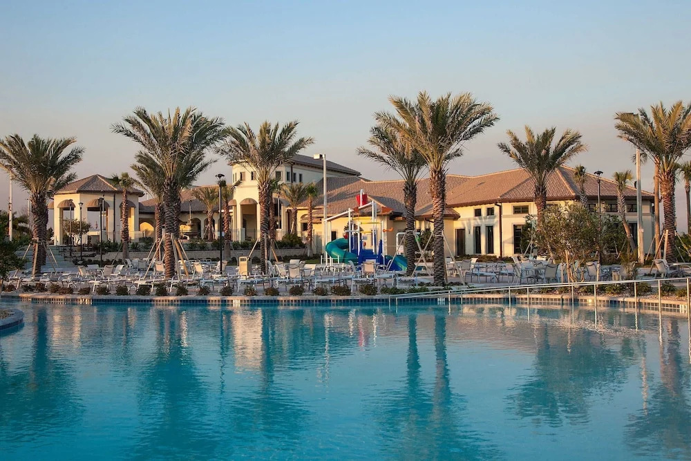 Champions Gate 6BR Luxury Home + Resort
