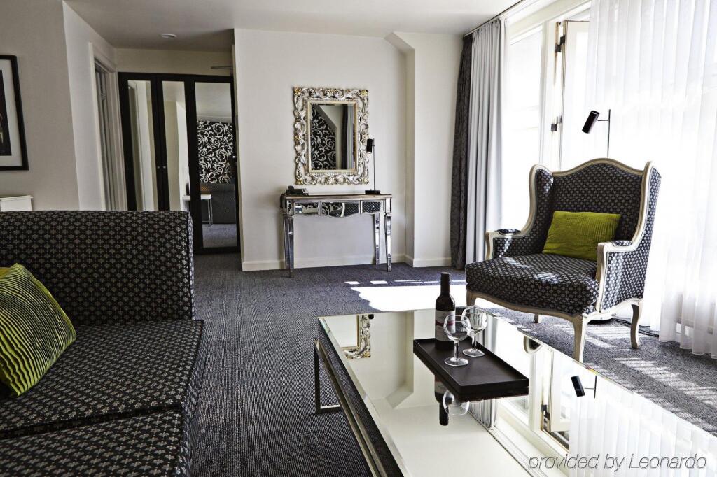 Hotel SKT. Annæ ApS by null