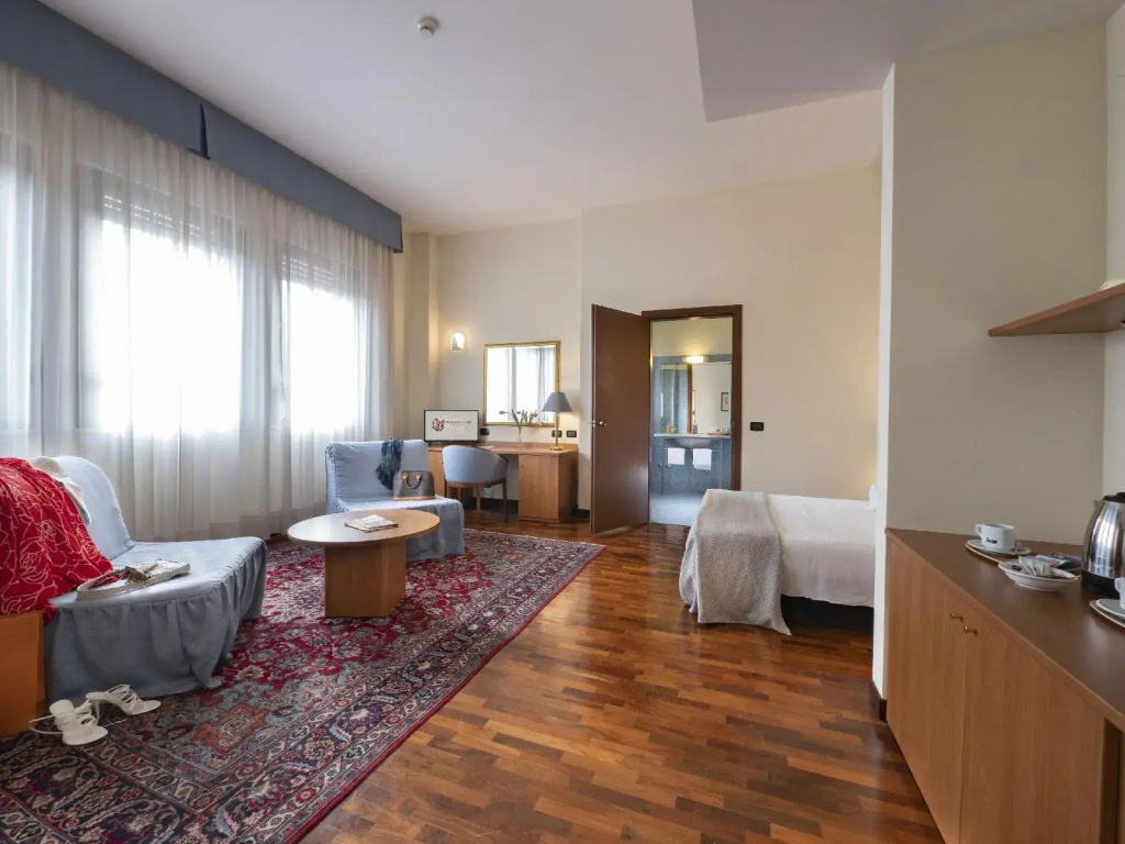 Hotel photo 23