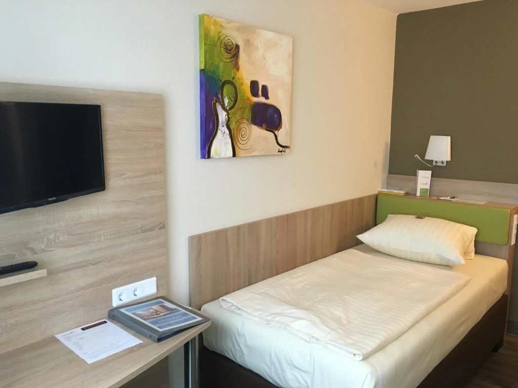 Standard Single room (single bed)