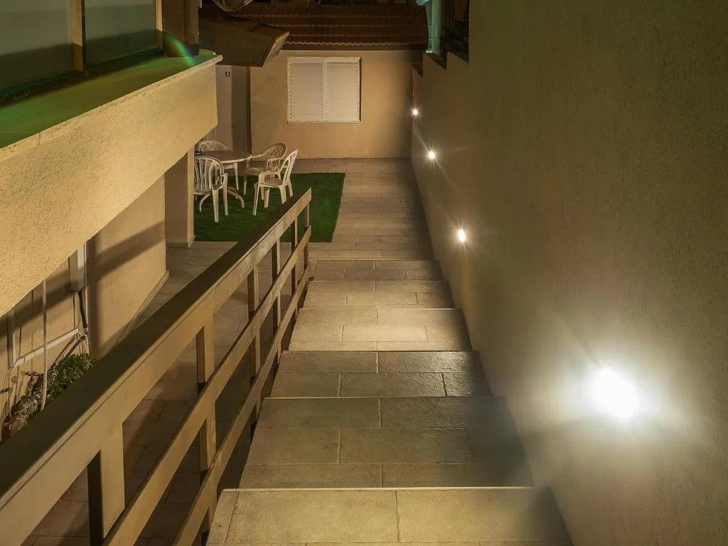 Amigo's Hotel by null