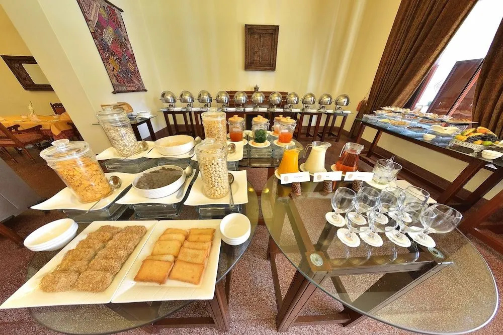 Swat Serena Hotel - Général