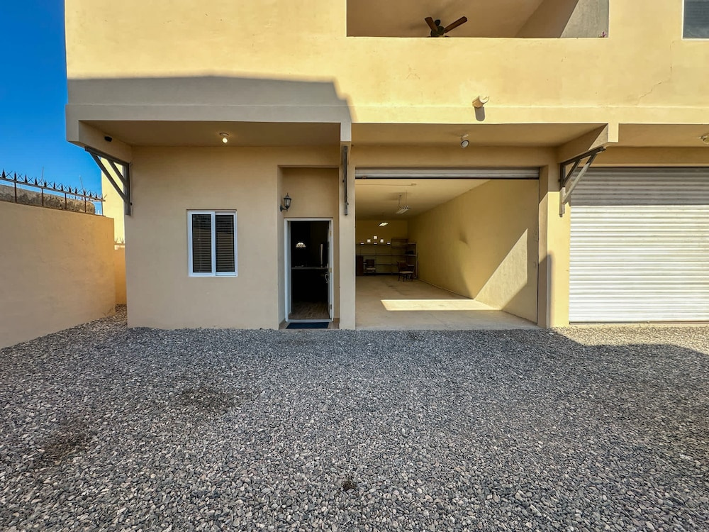 Serena Stay Spacious 3BR Apartment