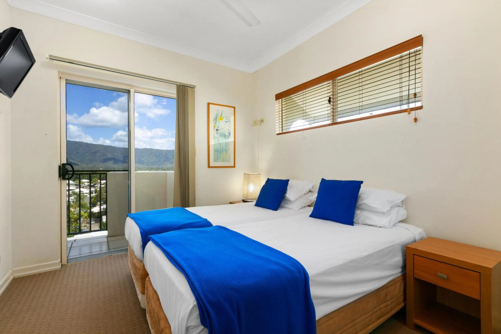 Bellevue At Trinity Beach — 4