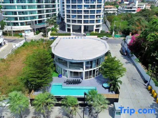 12-Bedroom Grand Sea View Villa