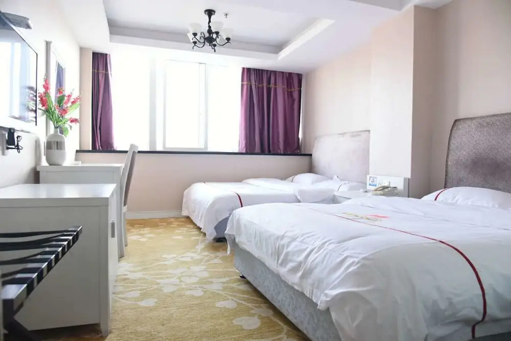Jiaxing ShiMao Inn