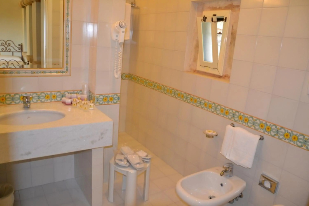 Hotel photo 27