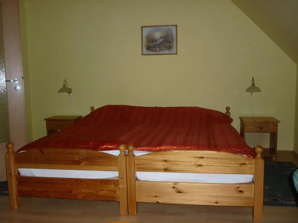 Denis Hotel és Étterem - Chambres