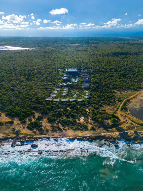 Beach & Waterfront