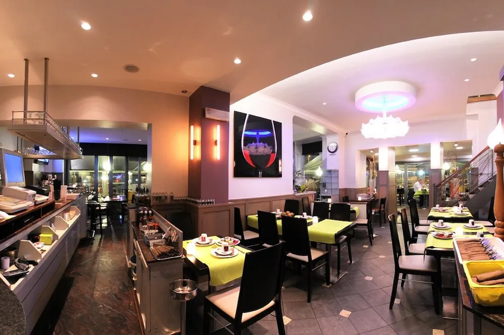 Hotel photo 32