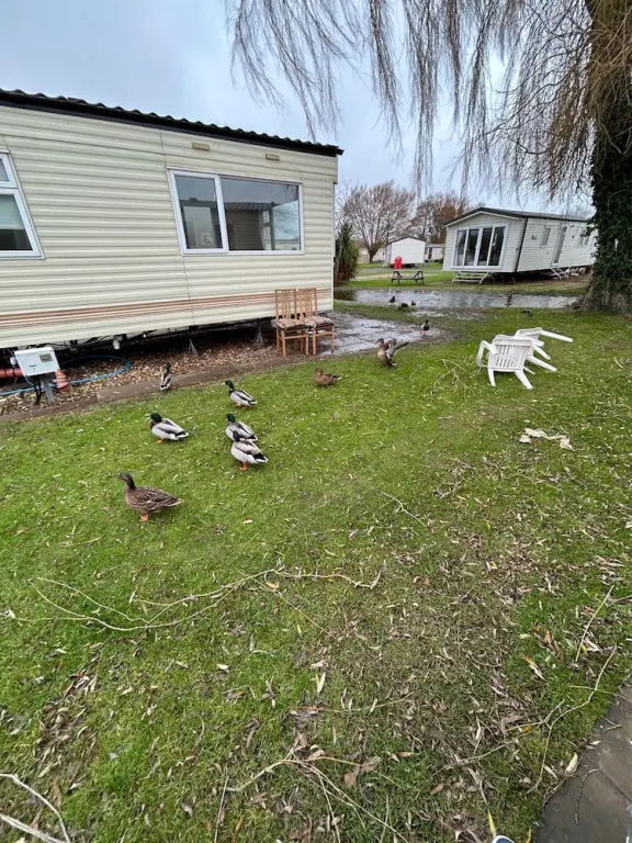 -garden-parking-nearcoast Springs 77