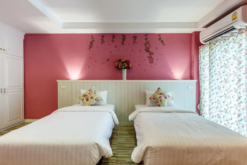 Gallery Lake View Hotel - Chambres