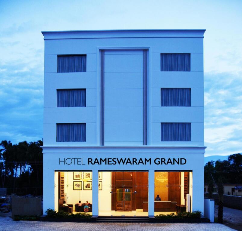 Hotel Rameswaram Grand - Hotel exterior and amenities