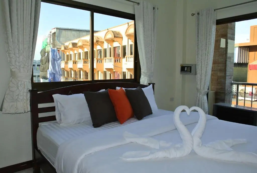 Standard Double room (full double bed)
