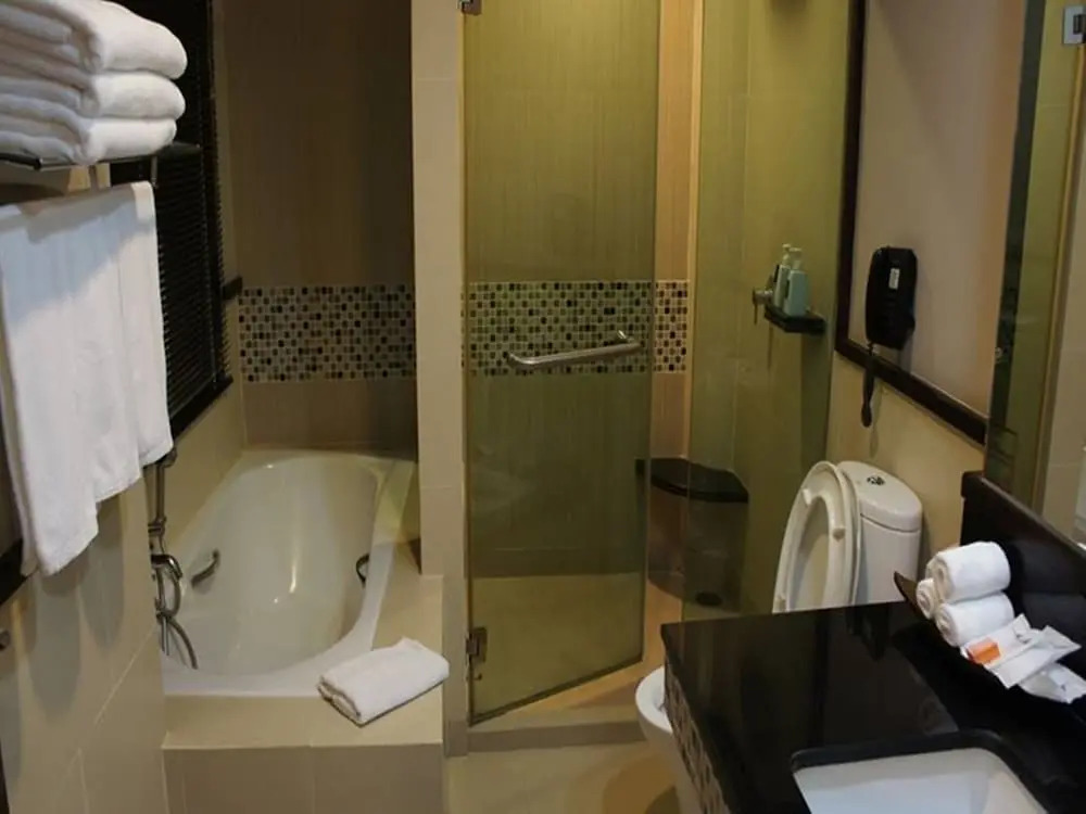 Семейный люкс Grand с балконом в Tara Mantra Cha Am Resort