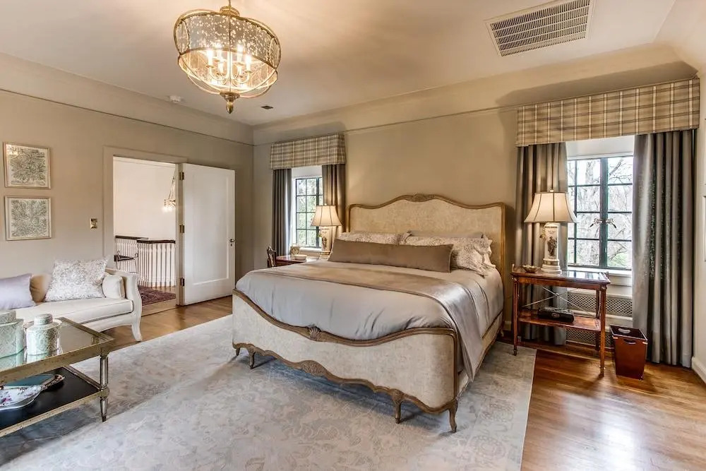 Julian Price House — фото 5