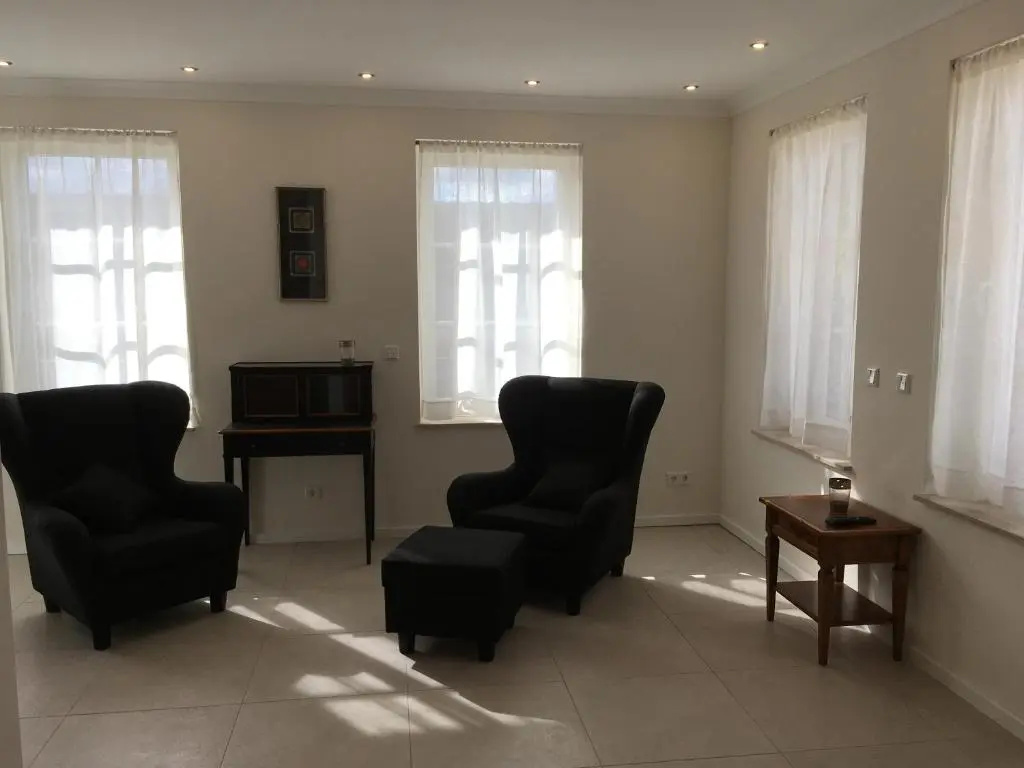 Großzügiges Appartement -ruhig und doch zentral