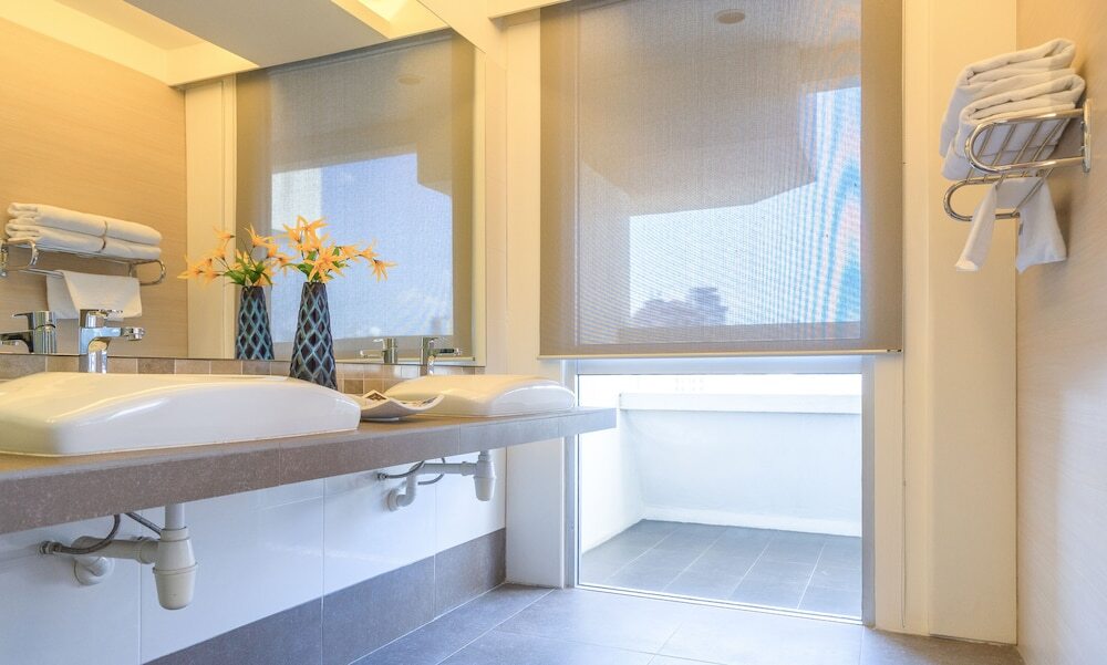The 5 Elements Hotel
