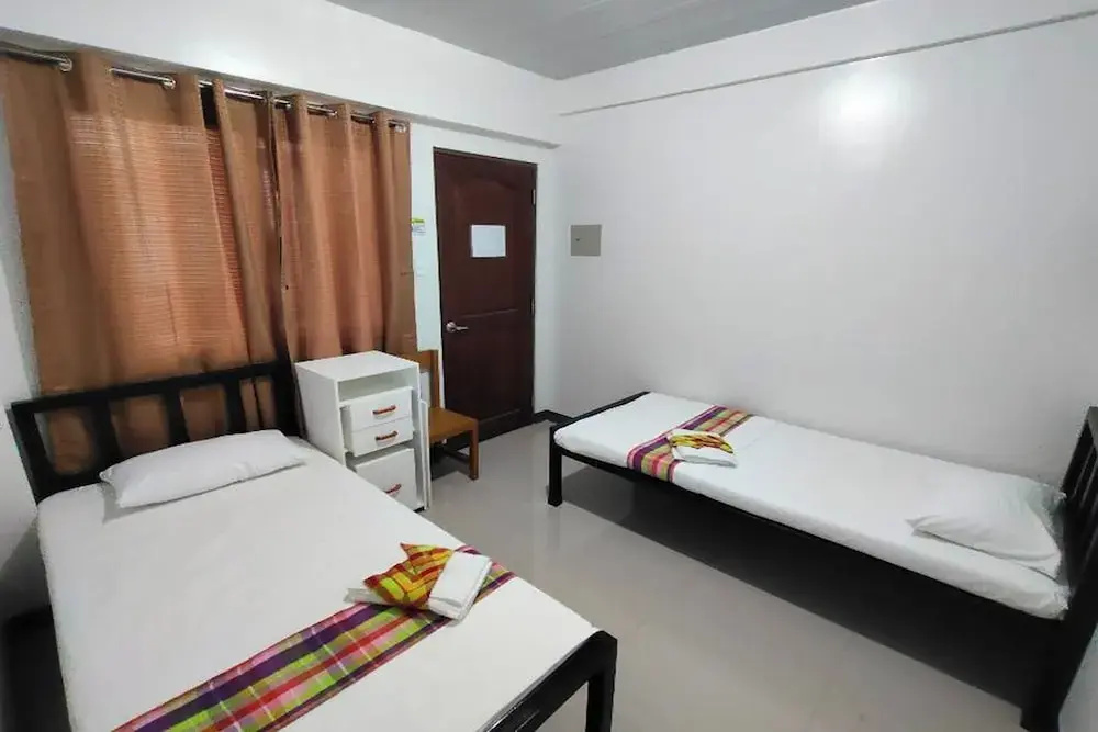 Standard Double room (twin beds)