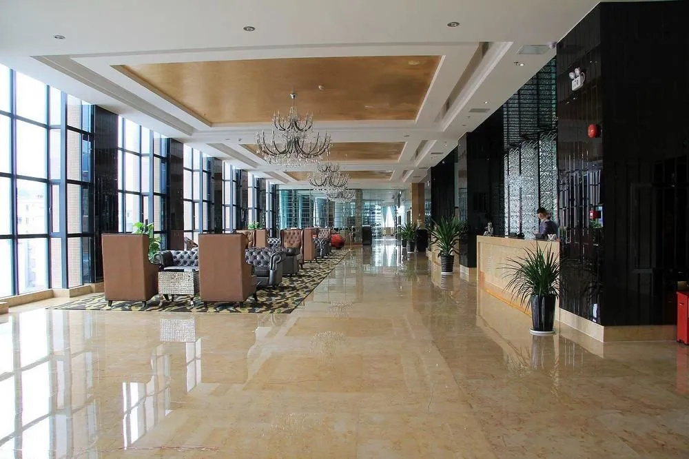 Lobby & Reception