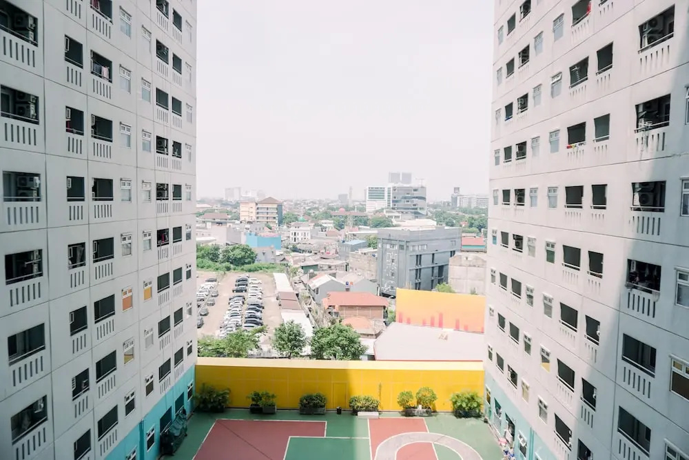 Good Deal And Nice Studio Green Pramuka City Apartment