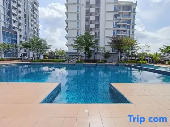 Railway Stylish Homestay (3Br3B) 6Pax by Cowidea