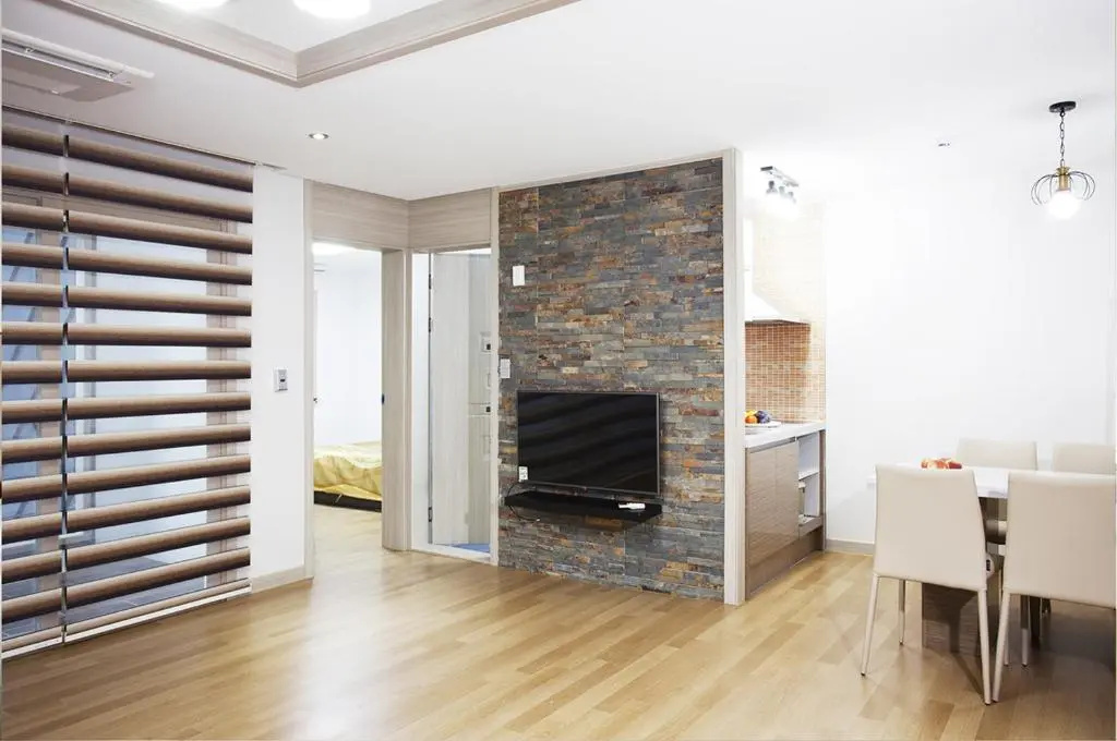 2 Bedrooms Cottage