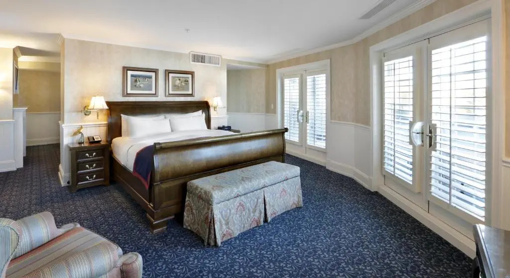 Madison Beach Hotel - Chambres