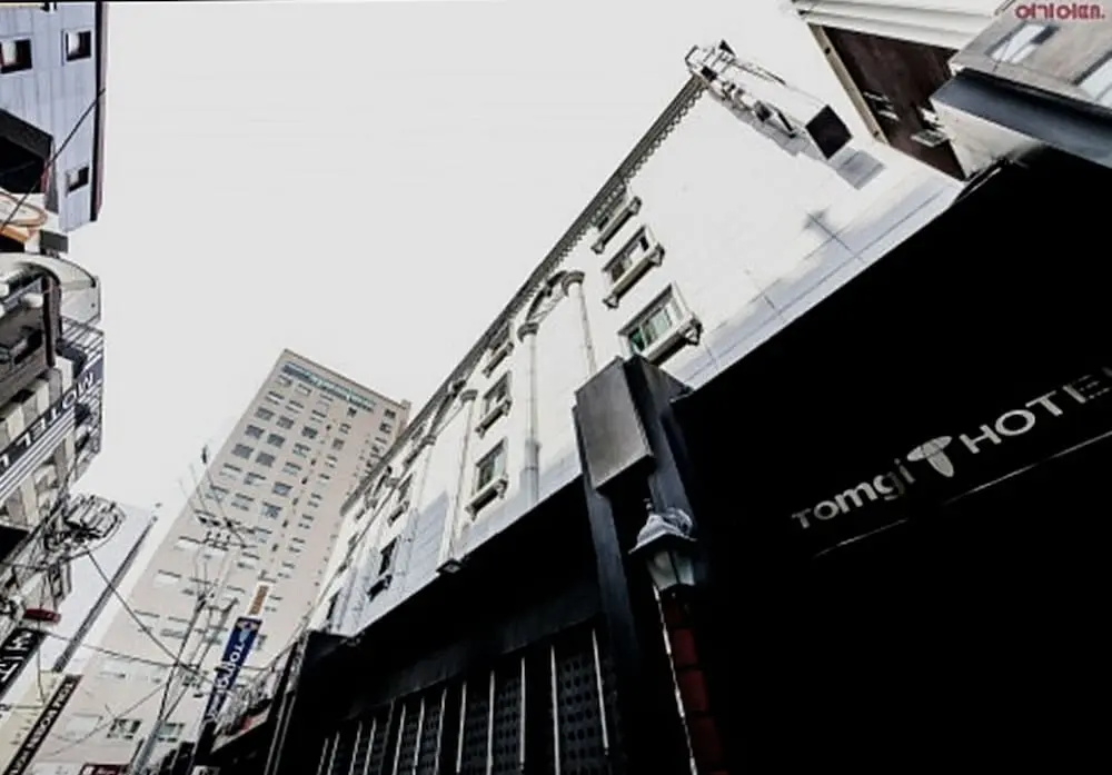 Hotel Tomgi