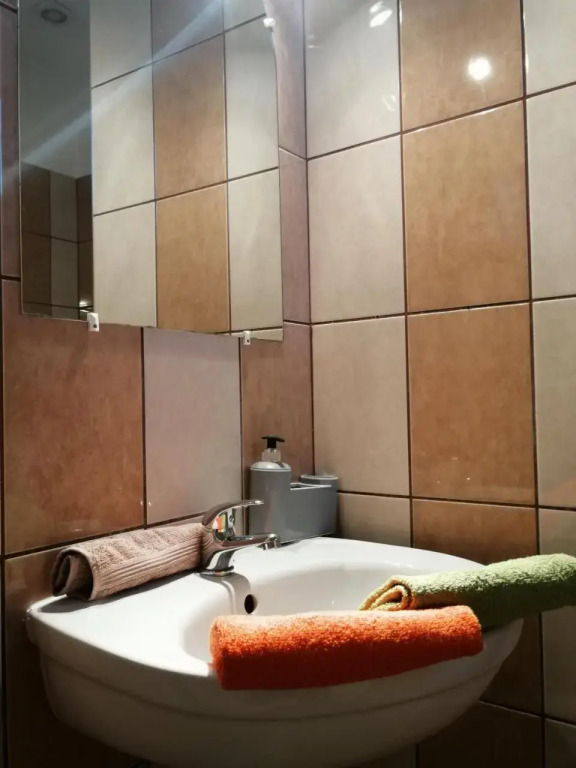 4 Barat Apartman - фото 5