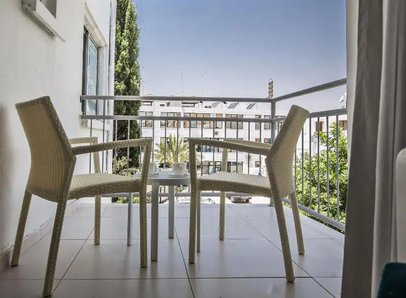 Tsokkos Holiday Hotel Apartments - Chambres