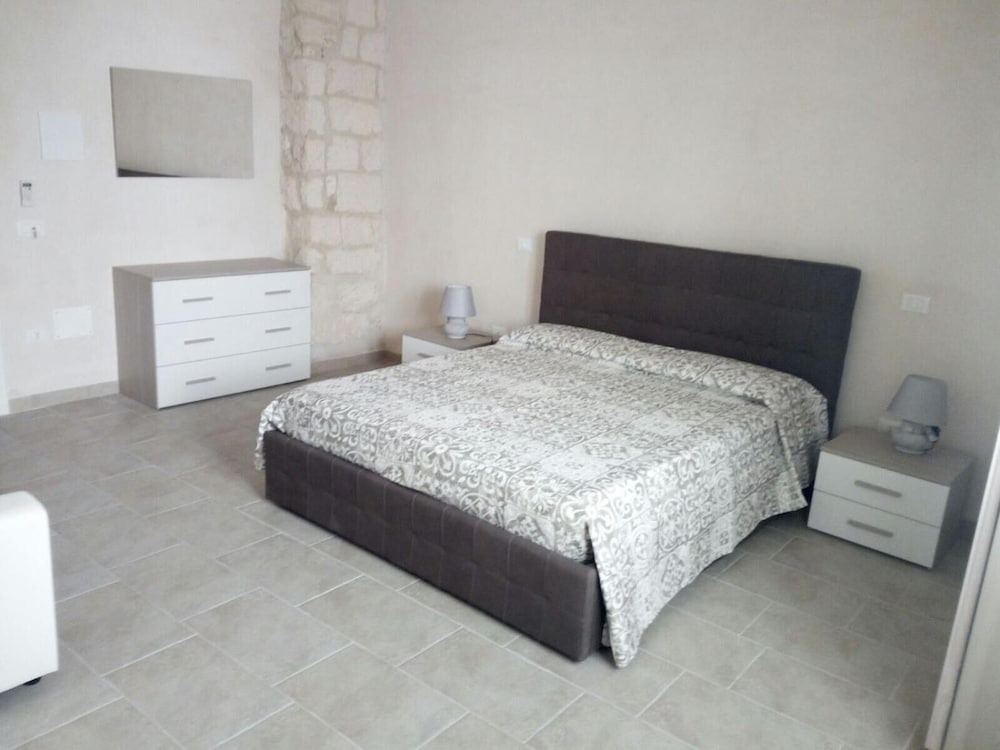 Corte Manzoni B&B — 2