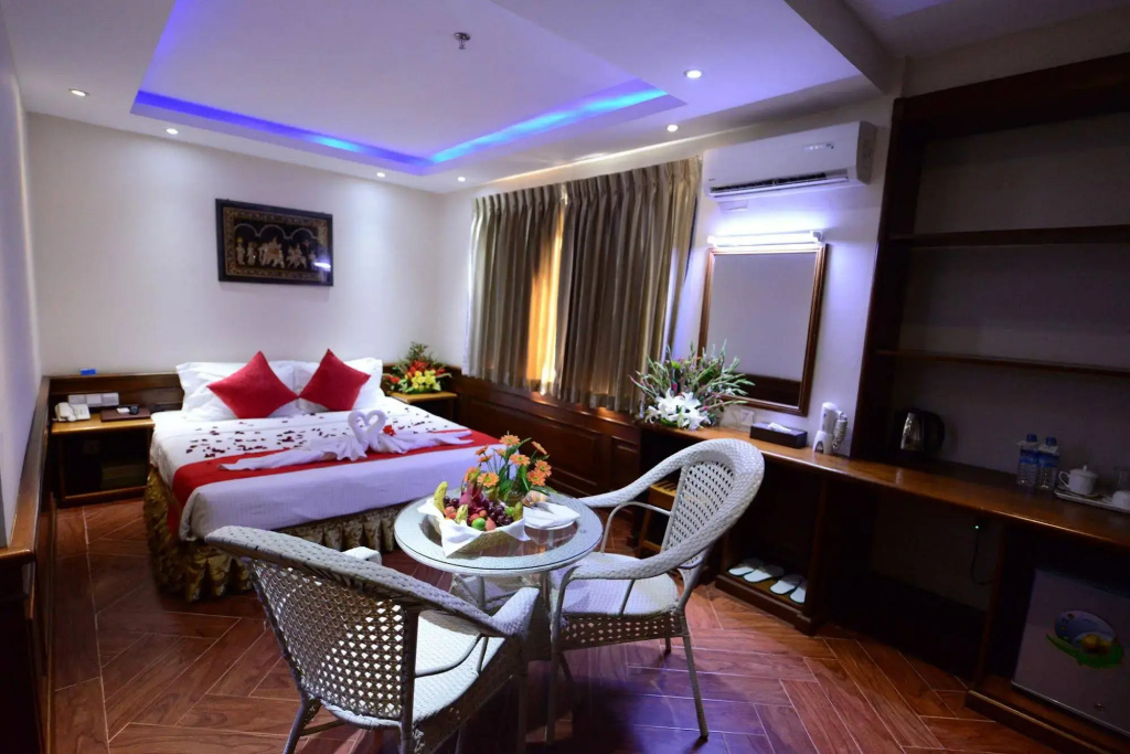 Yadanar Theingi Hotel - Général