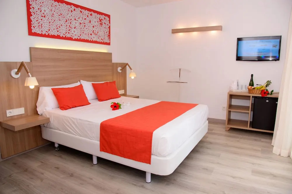 Cala Llenya Resort Ibiza - Hotel - Chambres