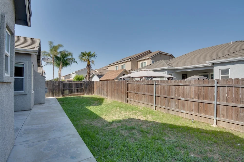 Remodeled Livingston Home w/ Private Backyard!