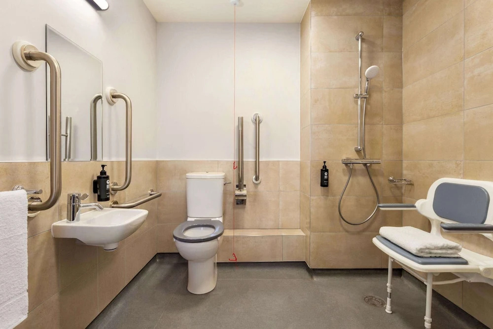 Super 8 by Wyndham Chester East - Chambres