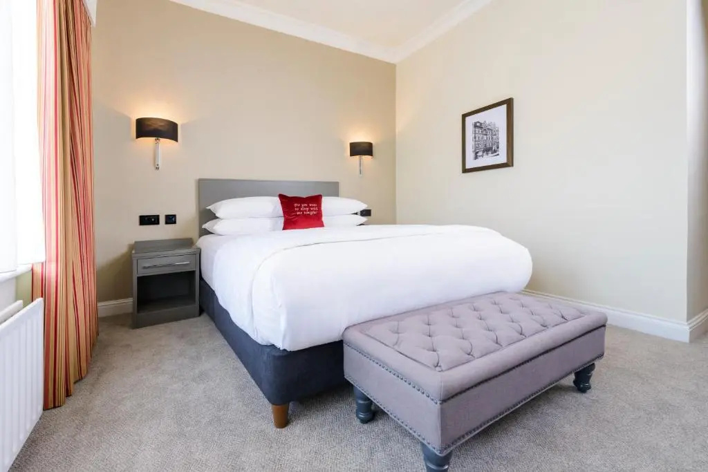 The Metropole Hotel - Chambres