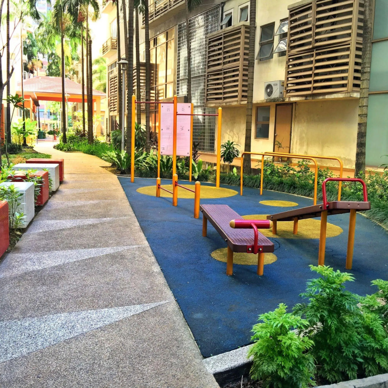 Vibrant Studio