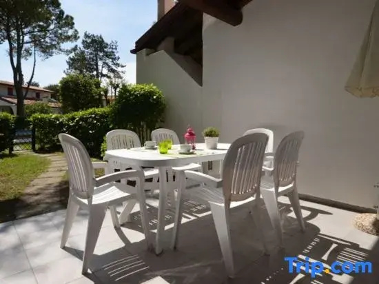Terraced House with Private Garden