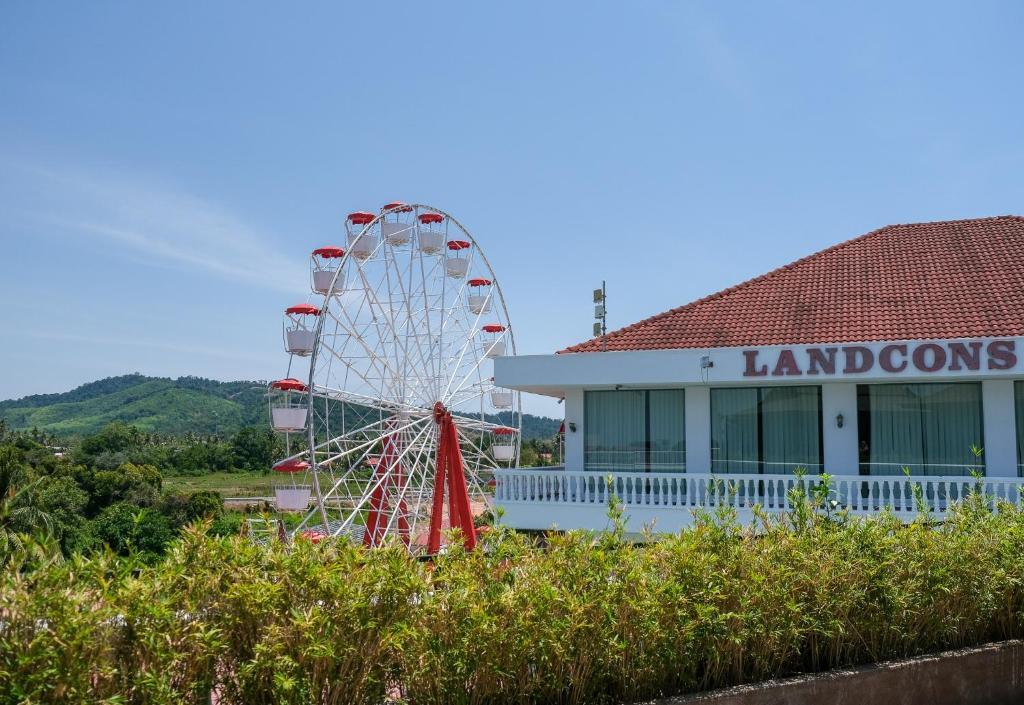 Landcons Hotel