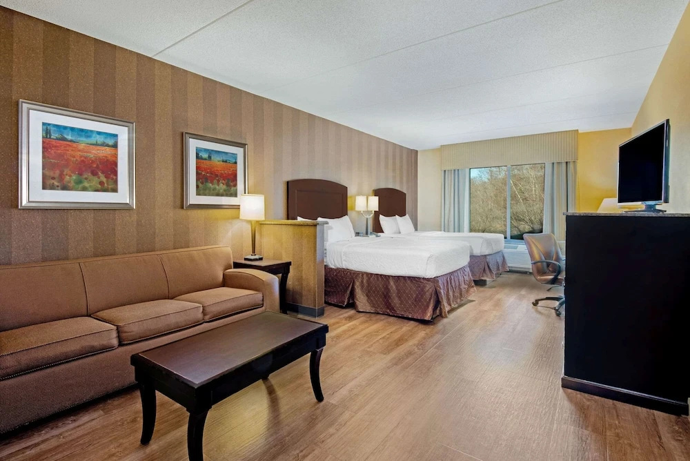 La Quinta Inn & Suites by Wyndham Bel Air/I-95 Exit 77A - Chambres