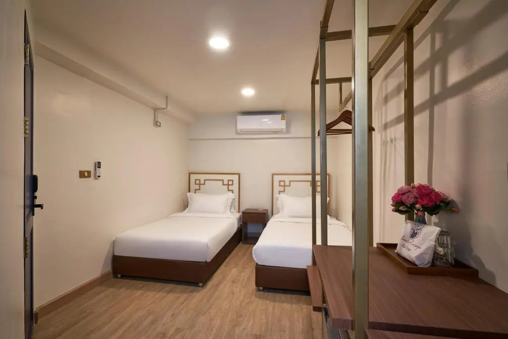 Standard Double room (twin beds)