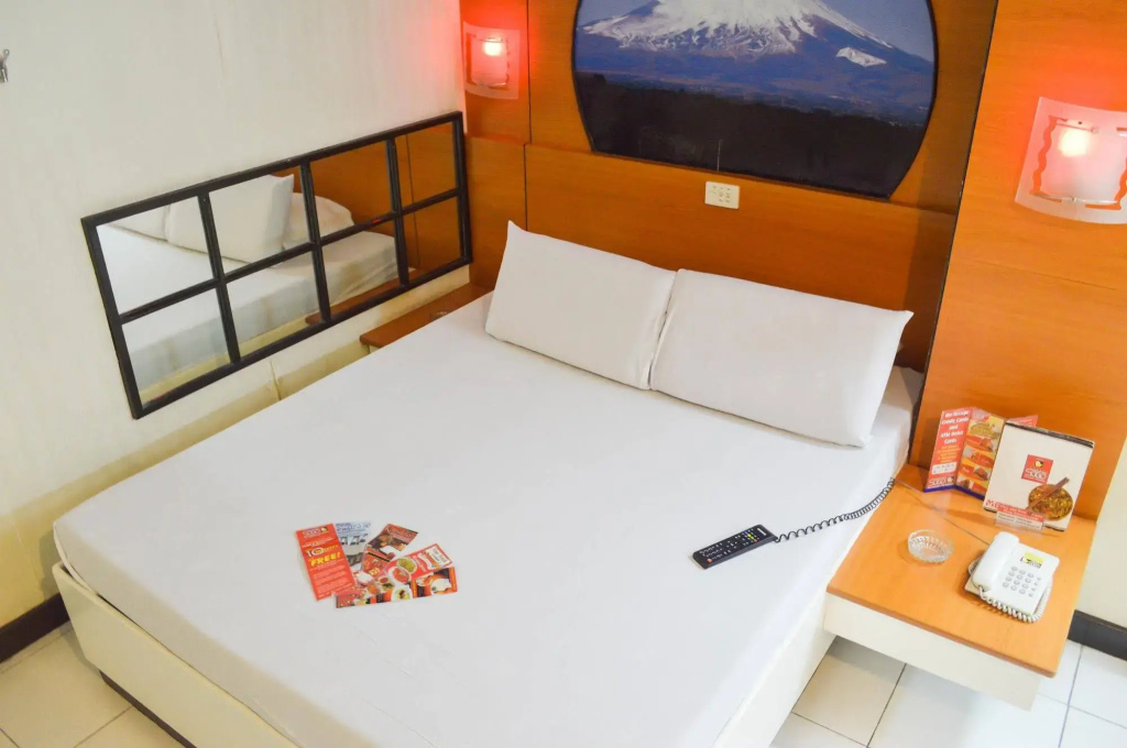 Hotel Sogo EDSA Trinoma
