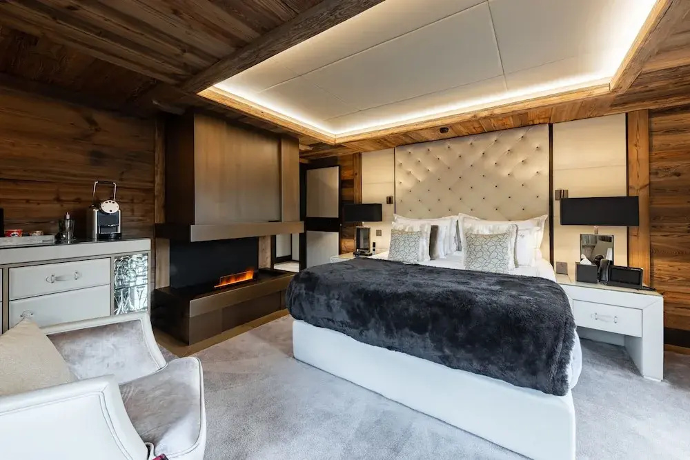2 Bedrooms Family Suite with balcony